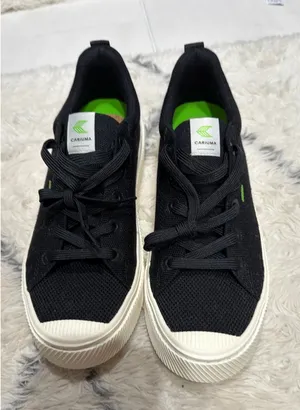 Cariuma IBI low knit Black Size 9.5 thumbnail 3