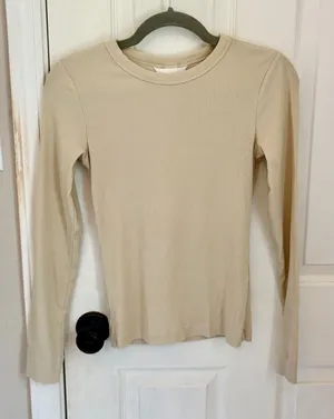 H&M Long Sleeve Crewneck Ribbed Top in Beige thumbnail 1