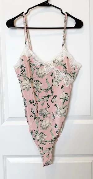 Victoria's Secret Pink VTG Fairy Lace Bodysuit Medium Gold Label Y2K 90s Romantic thumbnail 1