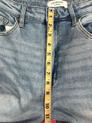Vervet High Rise light wash, distressed Jeans thumbnail 12