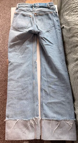Abercrombie High-Rise Jeans 90s thumbnail 2