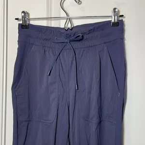 Lululemon Beyond the Studio Jogger
Cadet‎ Blue 4 thumbnail 5