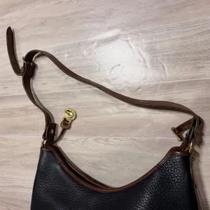 Vintage Dooney & Bourke All Weather Leather Hobo Bag Black‎ Brown Made in USA thumbnail 4