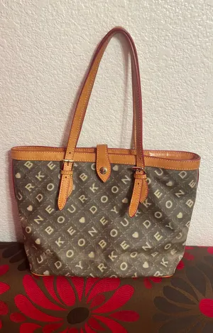 Dooney and Burke purse thumbnail 1
