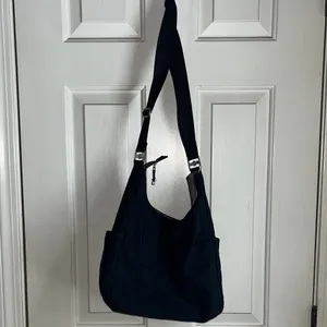 Baggallini Black Shoulder Bag thumbnail 4