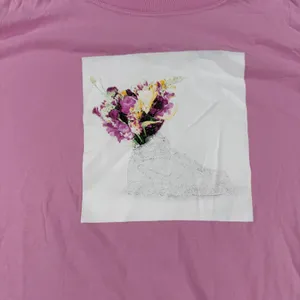 Vtg Pink Graphic T-Shirt Flower Sneaker Art Print Short Sleeve Cotton Blend Tee thumbnail 2