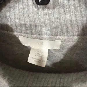 H&M Gray Turtleneck Sweater Ribbed Trim XL thumbnail 2