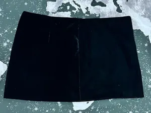 Zara Women’s Black Velvet Style Mini Skirt thumbnail 1