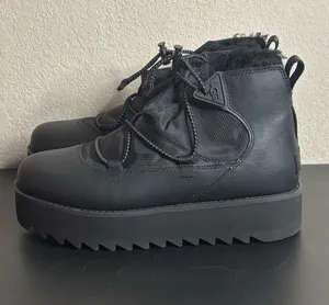 UGG Classic Rising Toggle Platform Boots Matte Black size 8 thumbnail 1