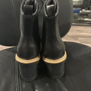 A New Day Black Faux Leather Women’s Boots size 6 thumbnail 4