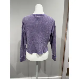Madeline &‎ Monroe Purple Waffle Knit Cropped V Neck Long Sleeve Top Size M thumbnail 4