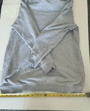 Nike Gray Swoosh Logo Hoodie Pullover Sweatshirt Women’s Medium thumbnail 2