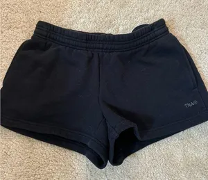 Aritzia Sweatshorts thumbnail 1