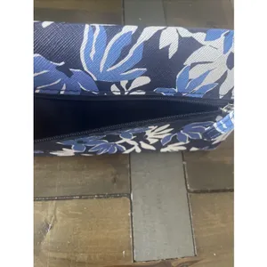Nautica Floral‎ RFID Trifold Wallet Womens Size OS Blue Vegan Leather Clutch thumbnail 8