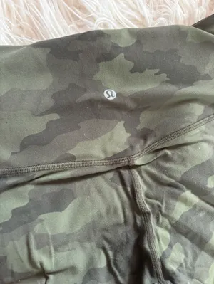 Lululemon Align Leggings 28” Heritage 365 Camo Green Twill Multi Size 6 thumbnail 4