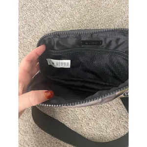 Lululemon Everywhere Belt Bag Heritage Camo Wash 1L Crossbody Discontinued Color thumbnail 6