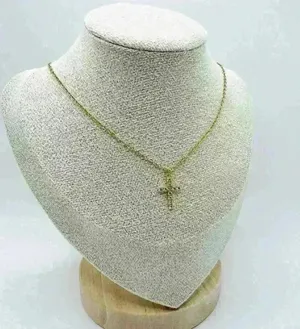 Simple 18k Gold Plated Cross Pendant Necklace With Micro-inlaid Cz Stone thumbnail 4