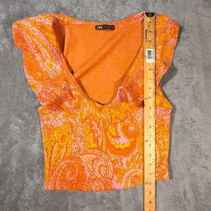 Zara Small Orange Pink Paisley Knit Crop Top Deep V Neck Cap Sleeve Ruffle Neck thumbnail 6