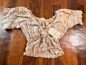 Zoearte Peru Cotton Crochet Smocked Crop Top Boho Off Shoulder Tan NWT thumbnail 1