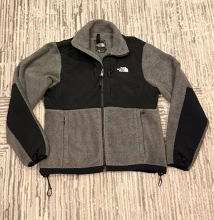 The North Face women's XL gray/black Denali fleece coat thumbnail 1