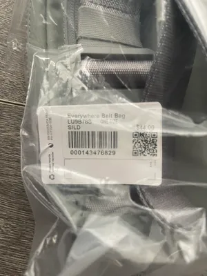 Lululemon Everywhere Belt Bag Silver Drop thumbnail 3