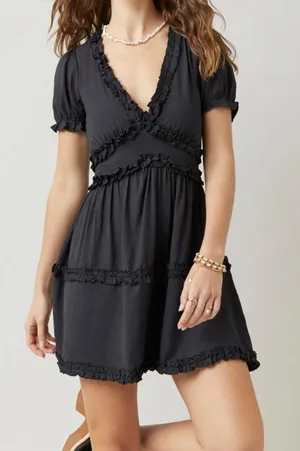 Francesca's Black Dress thumbnail 1