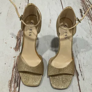 Guess Womens Gold Glitter Stiletto Heels‎ thumbnail 1