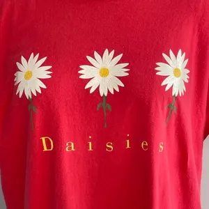 Her Way Vintage 1990’s Daisies Tee Shirt- Pink- Size Large thumbnail 2