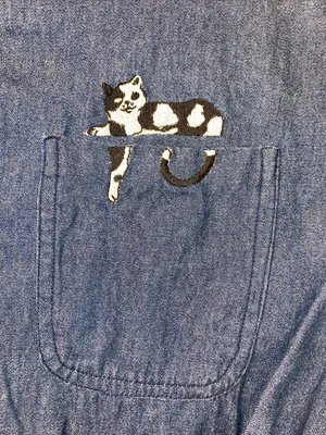 Vintage Cabin Creek Blue Denim Button-Down Shirt with Cat Embroidery thumbnail 3