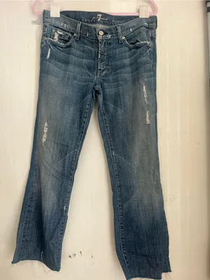7 For All Mankind Women’s Faded Blue Straight Leg Jeans thumbnail 2