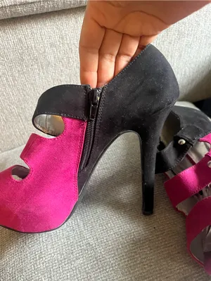 Charlotte Russe Hot Pink and Black Strappy Suede Heels thumbnail 4