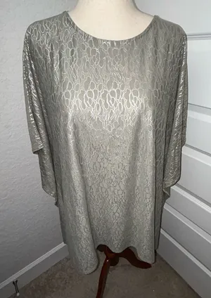 Chico’s Travelers Slit Sleeve Kimono Poncho Top Chicos Size L/XL thumbnail 1