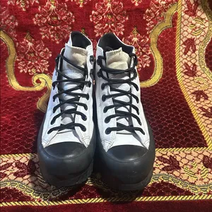 Converse all stars lugged weatherproof high tops size 7.5 thumbnail 4