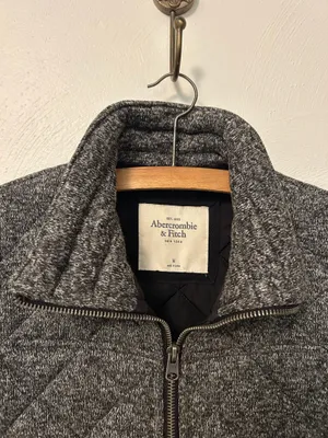 Abercrombie & Fitch Quilted Vest thumbnail 3