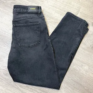 •EXPRESS• MID RISE BOYFRIEND JEANS thumbnail 1