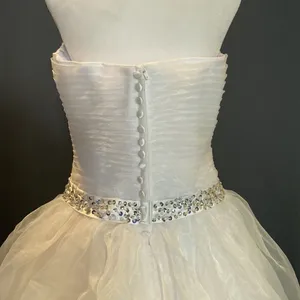 Women’s White Wedding Dress Tulle Ruffles Sweetheart Neckline Size 6 NWOT thumbnail 6