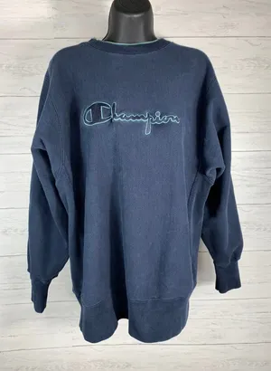 Vintage Champion Reverse Weave Sweatshirt Crewneck Large Blue Embroidered Women thumbnail 1
