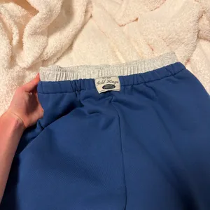 white/grey/blue gold hinge set size small Blue thumbnail 4
