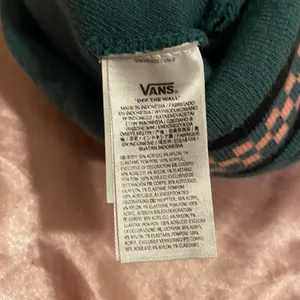 Vans Teal Pom Pom Checkered Beanie NWOT thumbnail 3