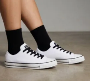 NEW Converse Chuck Taylor All Star Puff Low Top Sneaker White A14722C SZ-11.5 thumbnail 1
