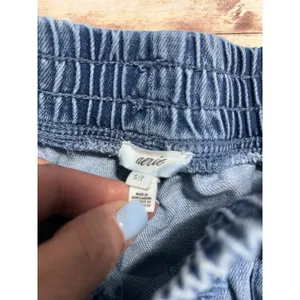 Aerie Denim Pull-On Shorts Women's Small Elastic Waist Zippered Pockets Stretch thumbnail 3