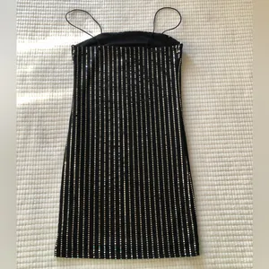 Forever 21 Black and Silver Sequins Mini Dress US Size Small thumbnail 3