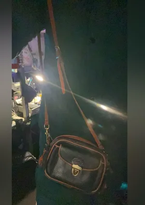 Dooney & Bourke ‘vintage’ thumbnail 7