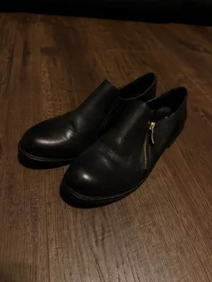 BCBGeneration Women’s Black Leather Slip-On Shoes with Side Zipper thumbnail 2