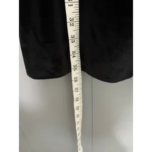 Victoria's Secret Black Velvet V-neck Sexy Lingerie Loungewear Mini Slip L thumbnail 2