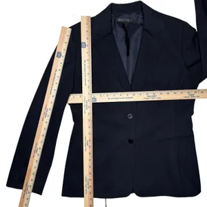 Lafayette 148 Size 12 Classic Navy Blue Wool Blazer Jacket 2 Button $1,298 thumbnail 9