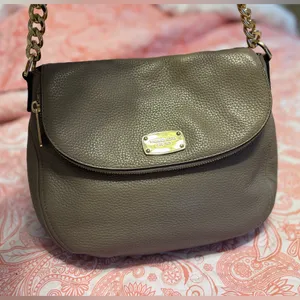 Michael Kors Taupe Shoulder Bag with Gold Chain thumbnail 2