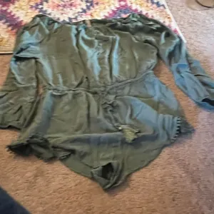 Victoria's Secret medium green romper thumbnail 3