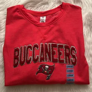 NFL Team Apparel Buccaneers Super Soft Top Size Large NWT thumbnail 7