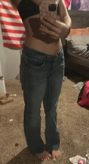 Size 6 thumbnail 1